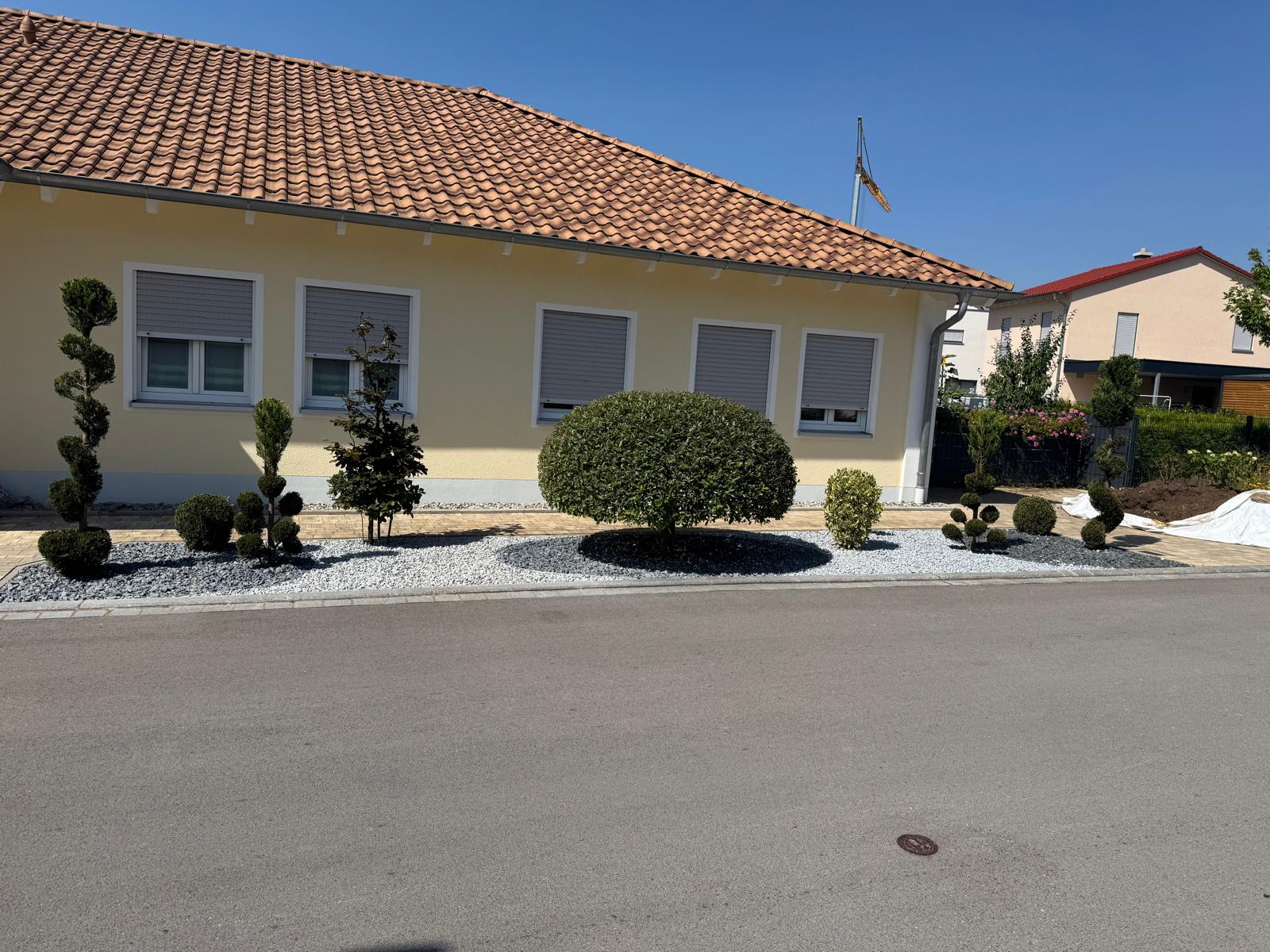 Gartenpflege Kundenprojekt von AG Gartenprofis